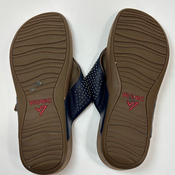 Vionic Capitola Thong Wedge Sandals Women Sz 9.5 Navy Blue Buckle Studded - Picture 6 of 7